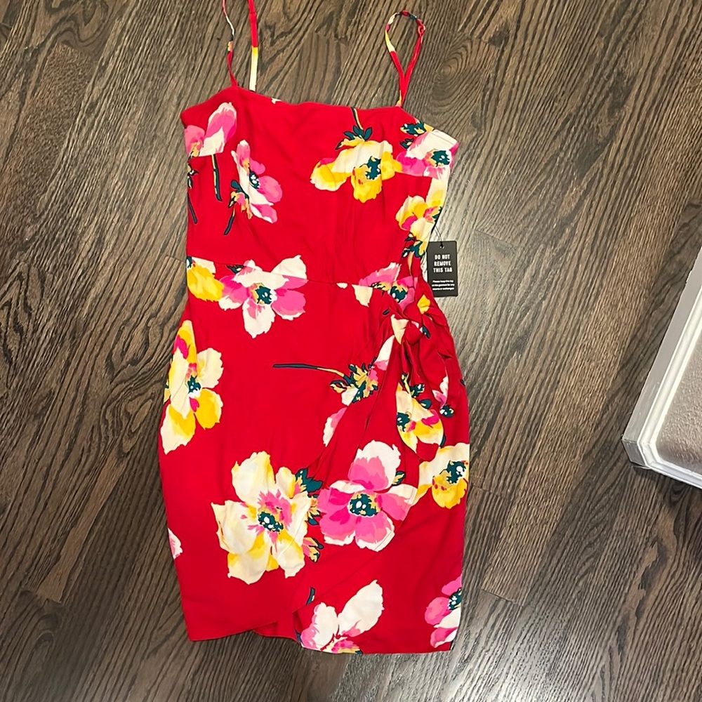 Floral dress from Express. fun pattern and colors! New!